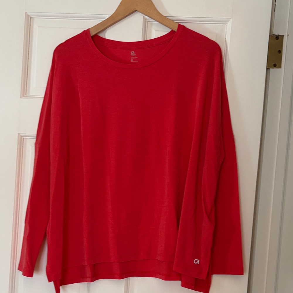 GAPFit Bright Red Long Sleeve Tee size M